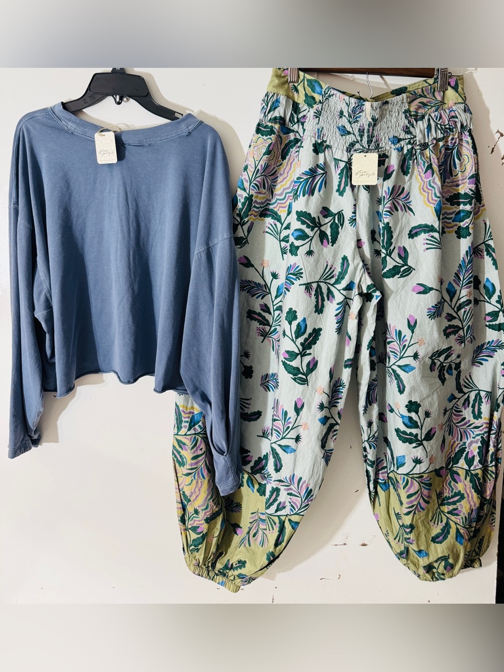 FREE PEOPLE 2 PIECE SET - NEW WITH TAGS! - Picture 2 of 5